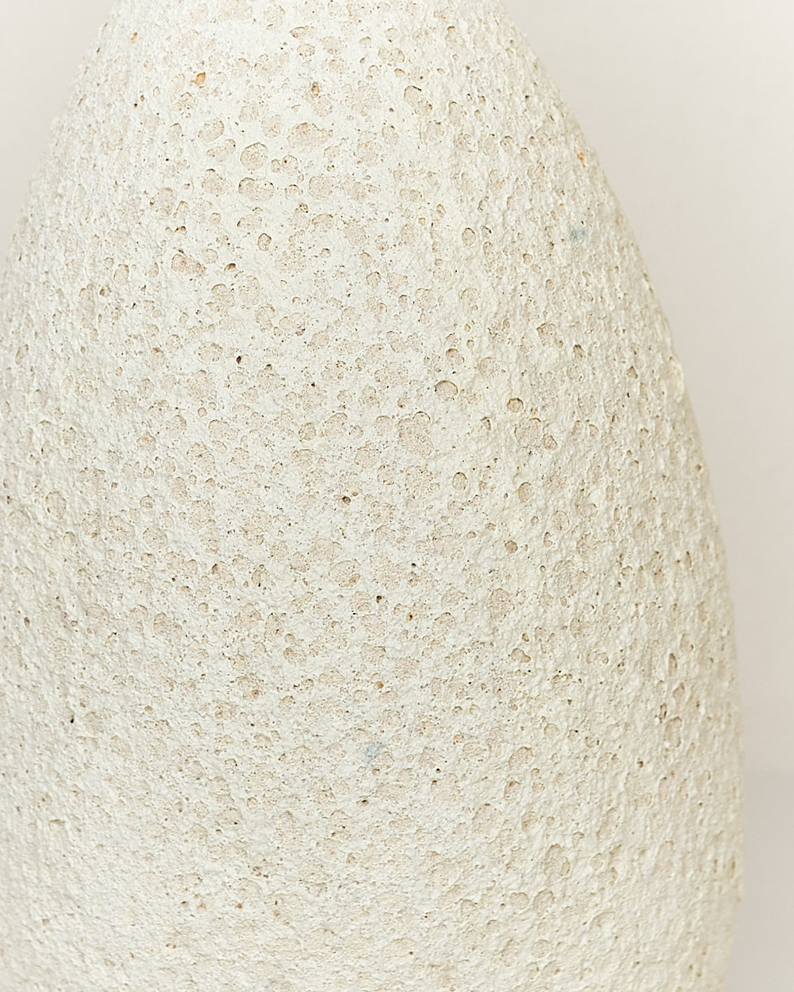 Ceramic | Egg sculpture L #2602