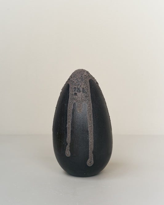 Ceramic | Egg sculpture L #2611