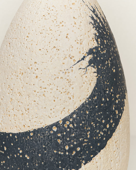 Ceramic | Egg sculpture L #2612