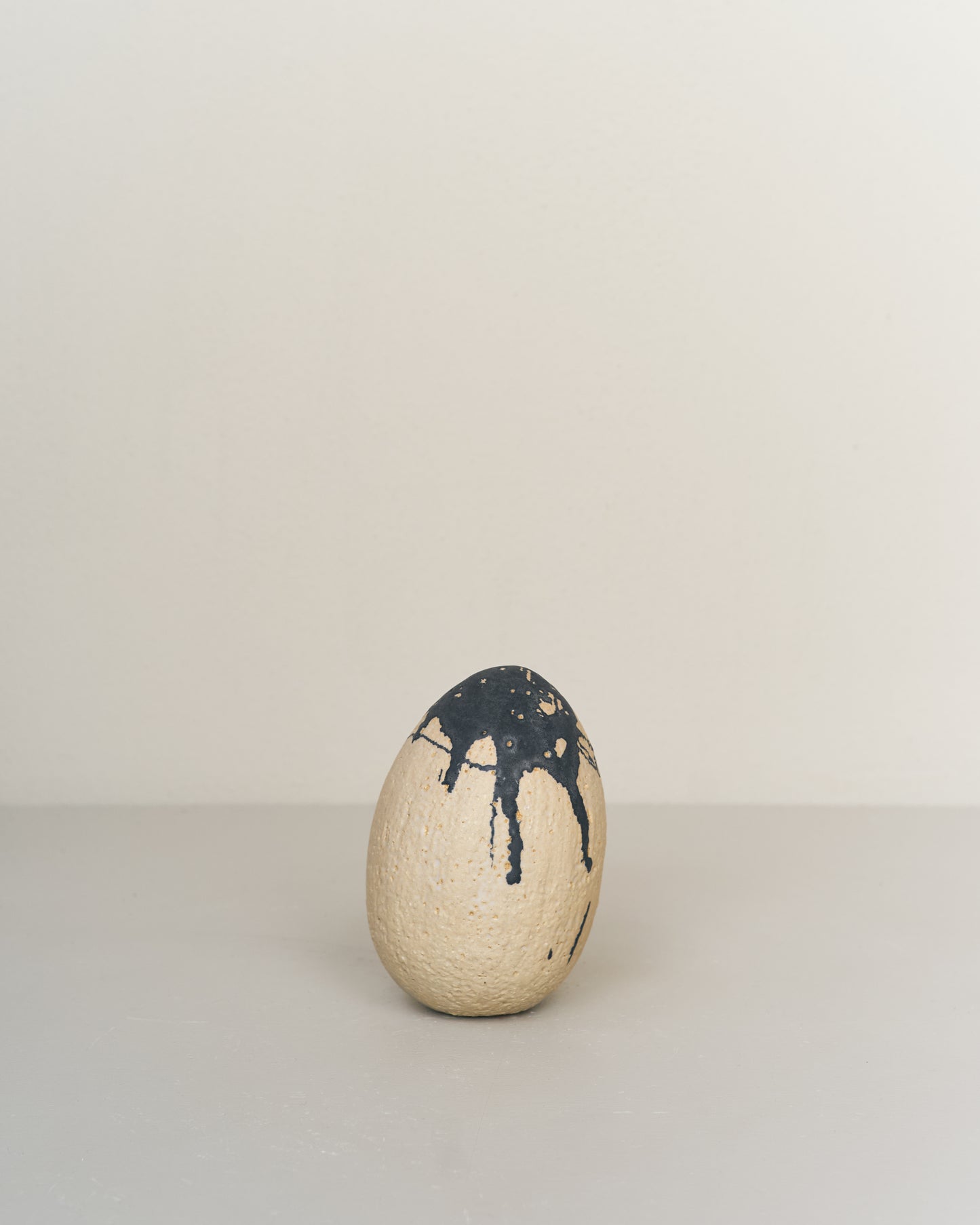 Ceramic | Egg sculpture S #2614