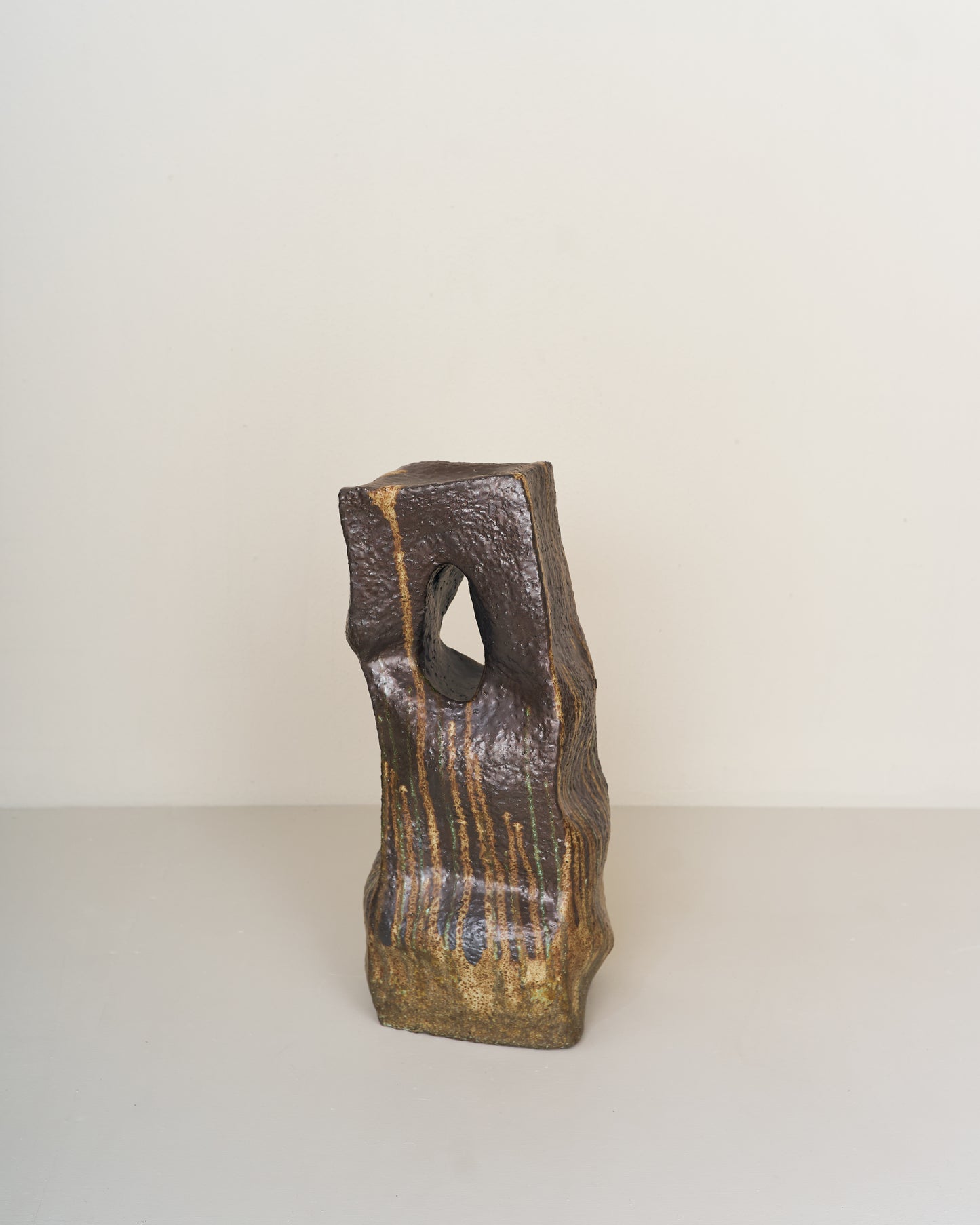 Ceramic | Totem sculpture #2635